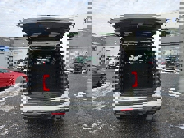 Used 2024 Ford Expedition Limited image 22