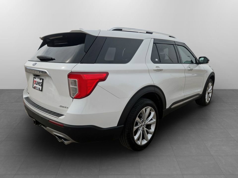 Used 2023 Ford Explorer Platinum w/ Technology Package image 6