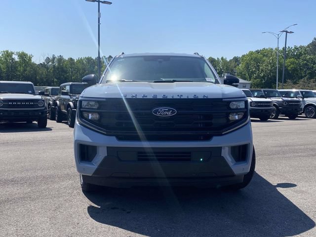 New 2026 Ford Expedition Max Active AWD/4WD image 8