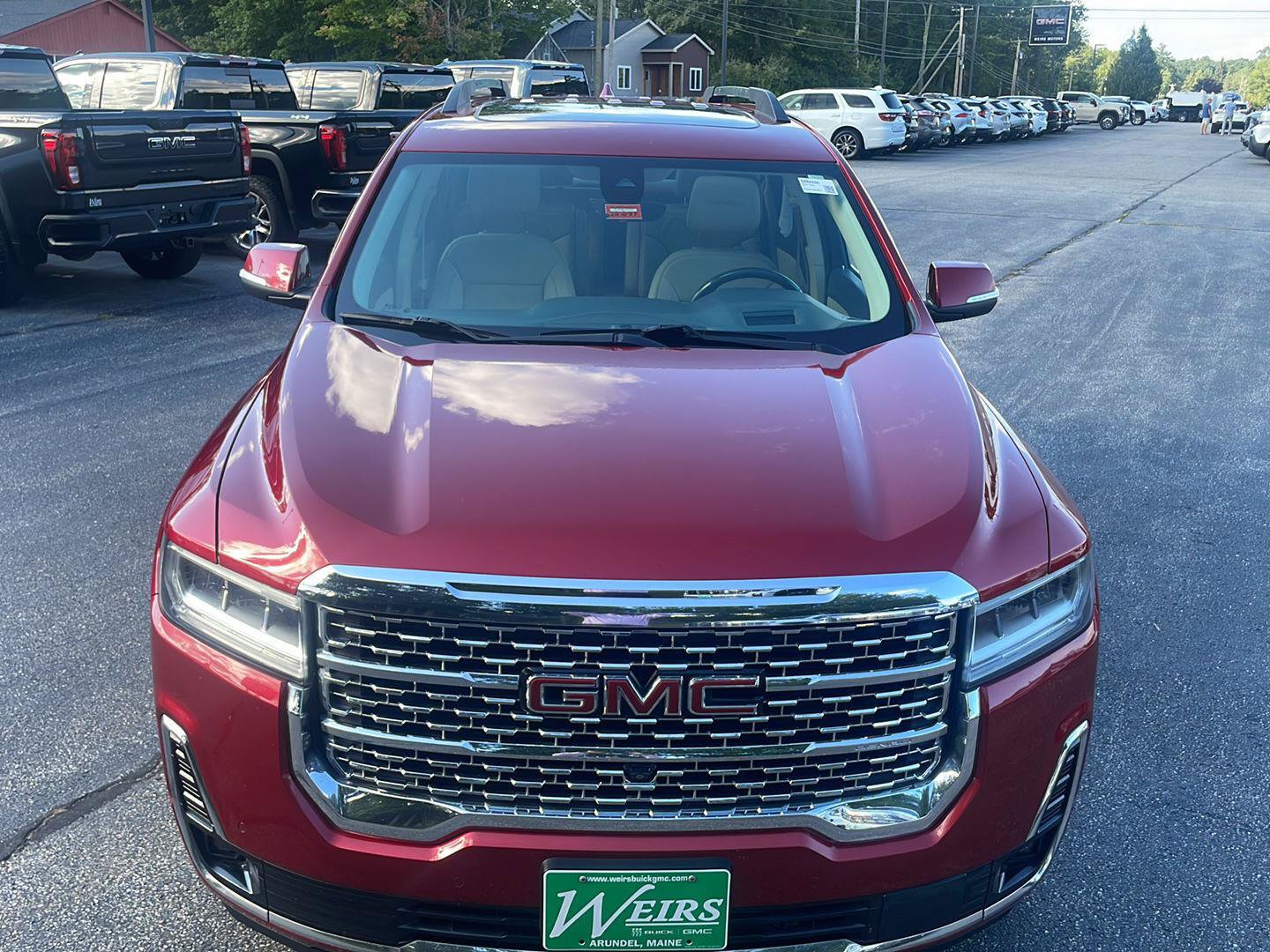 Used 2022 GMC Acadia Denali w/ Denali Ultimate Package AWD/4WD image 18