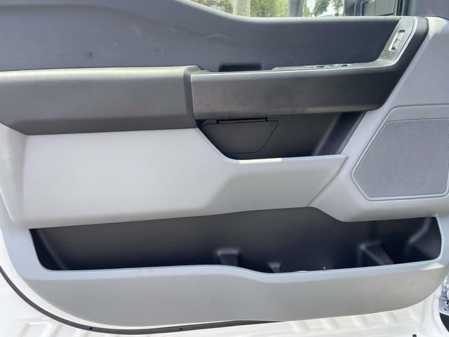 New 2026 Ford F550 2WD Regular Cab Super Duty image 18