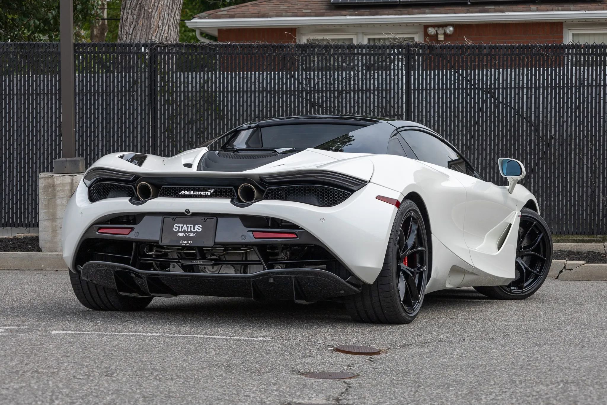 Used 2020 McLaren 720S Luxury image 31