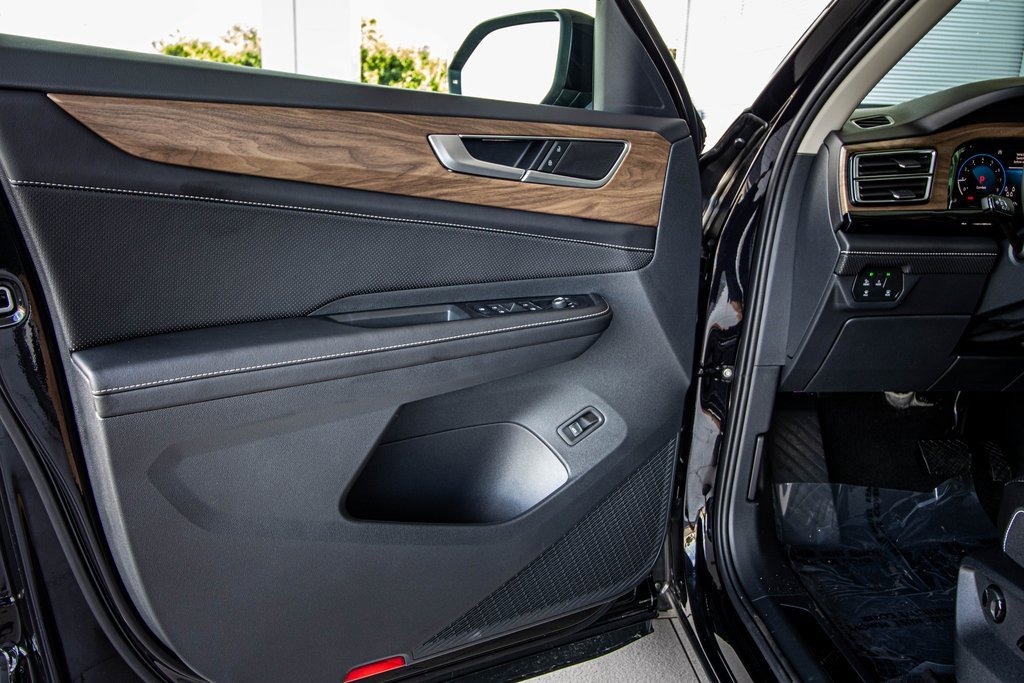 New 2026 Volkswagen Atlas SE image 25