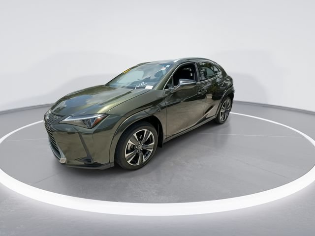 Used 2025 Lexus UX 300h AWD w/ Accessory Package (Z2) image 4