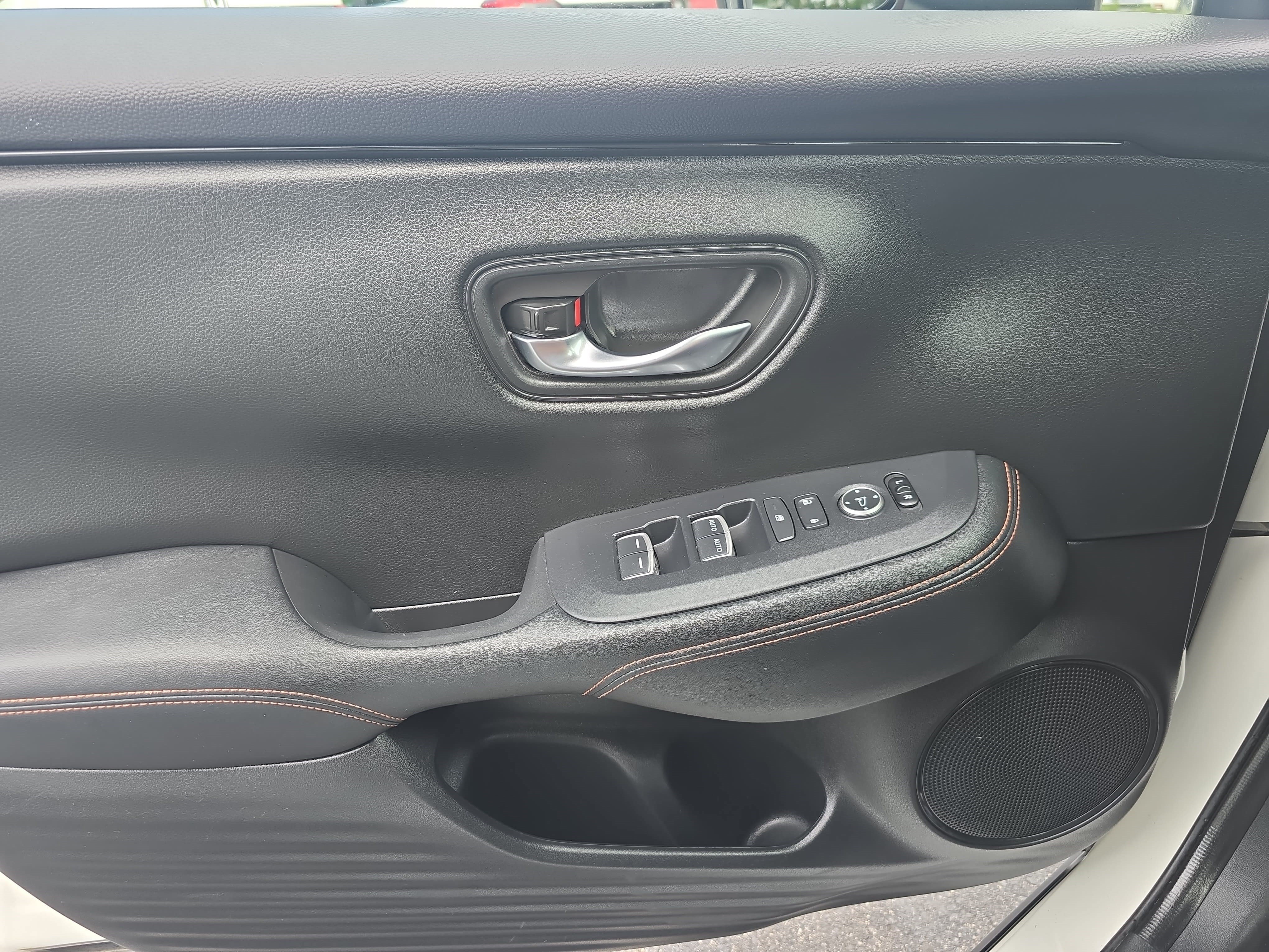 Certified 2024 Honda HR-V Sport image 25