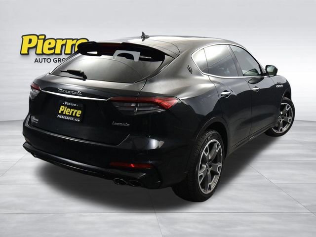 Used 2023 Maserati Levante Modena image 5