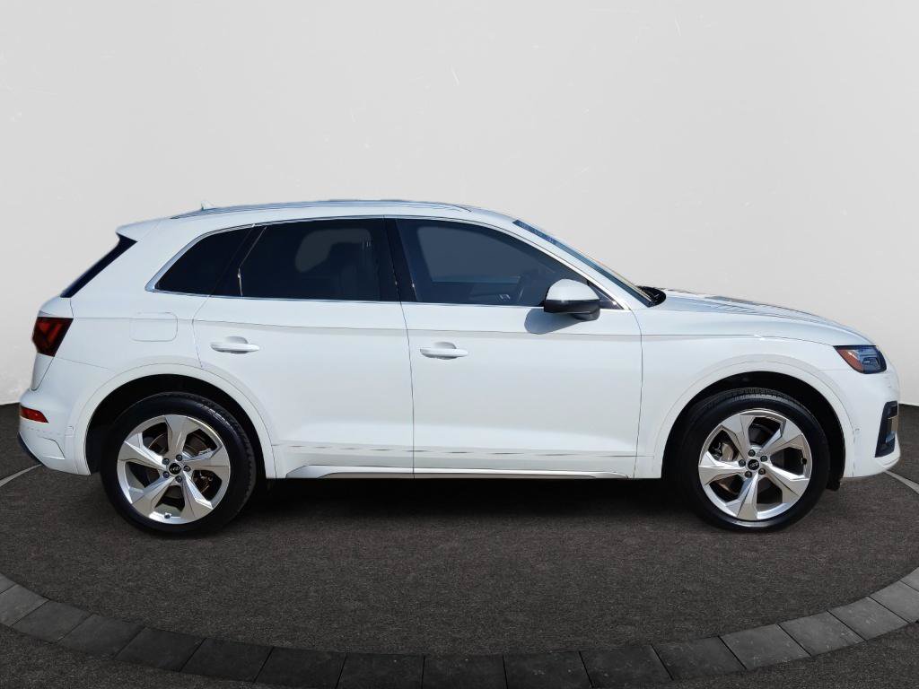 Used 2021 Audi Q5 Prestige w/ Prestige Package AWD/4WD image 8