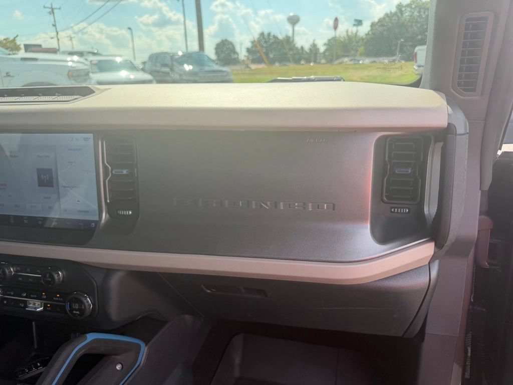 Used 2024 Ford Bronco Wildtrak AWD/4WD image 37