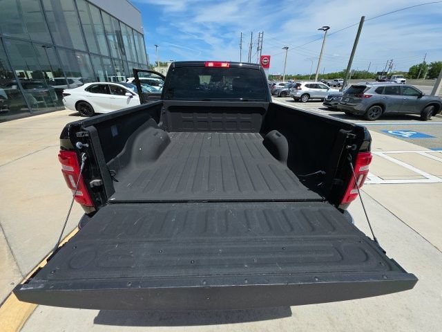 Used 2024 RAM 2500 Big Horn w/ Safety Group AWD/4WD image 29