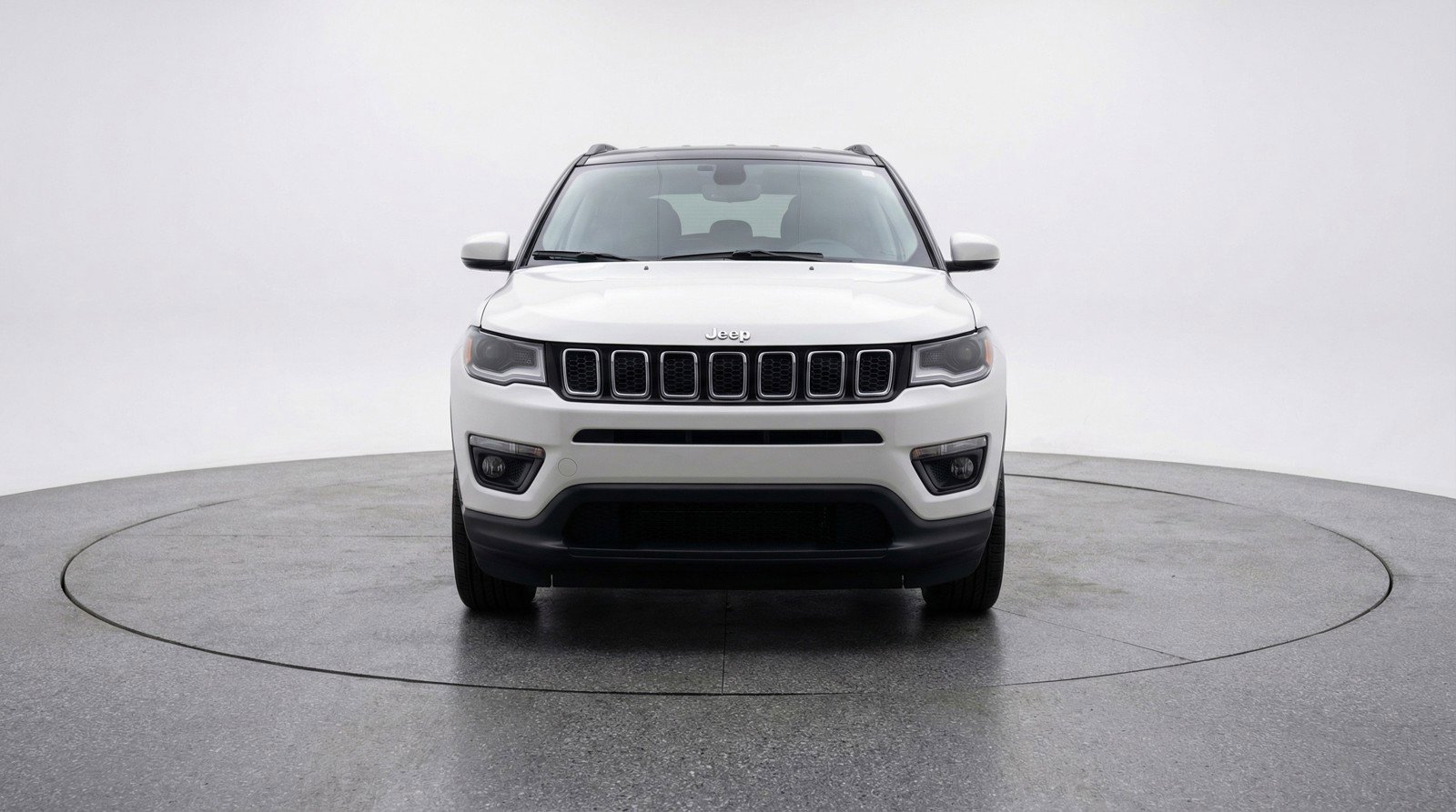 Used 2025 Jeep Compass Latitude image 2