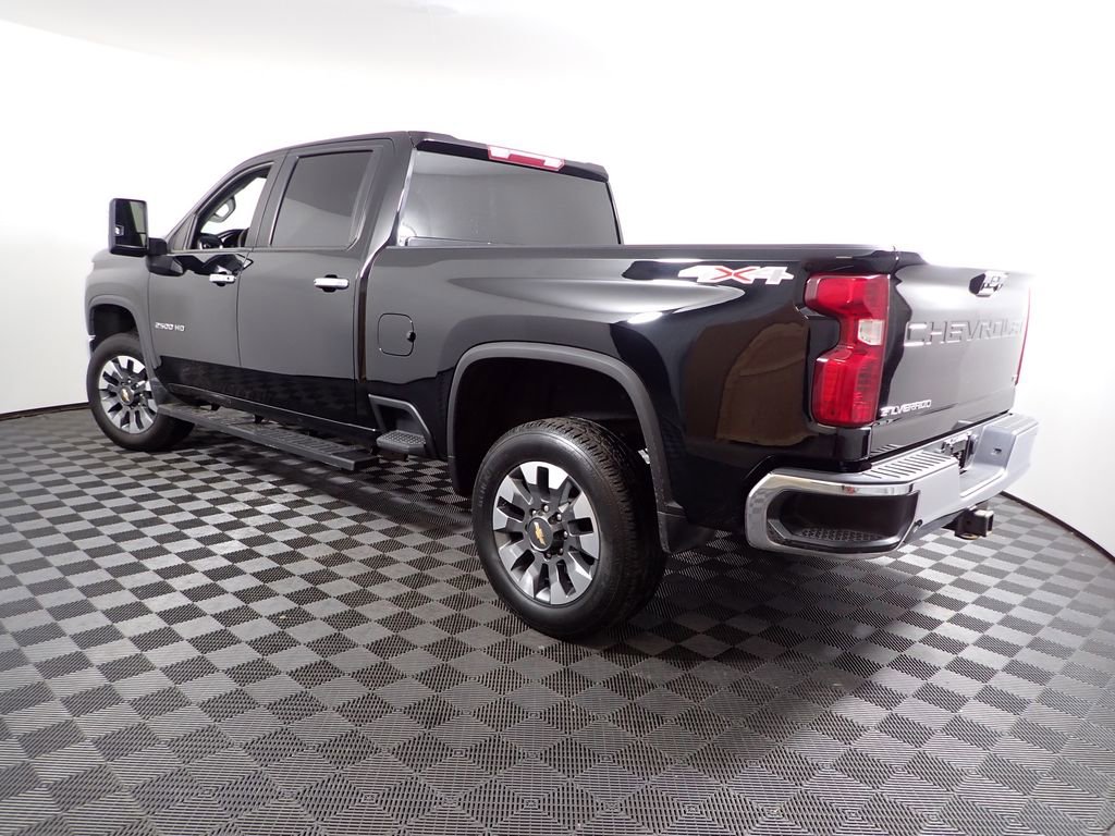 Used 2023 Chevrolet Silverado 2500 LT image 10