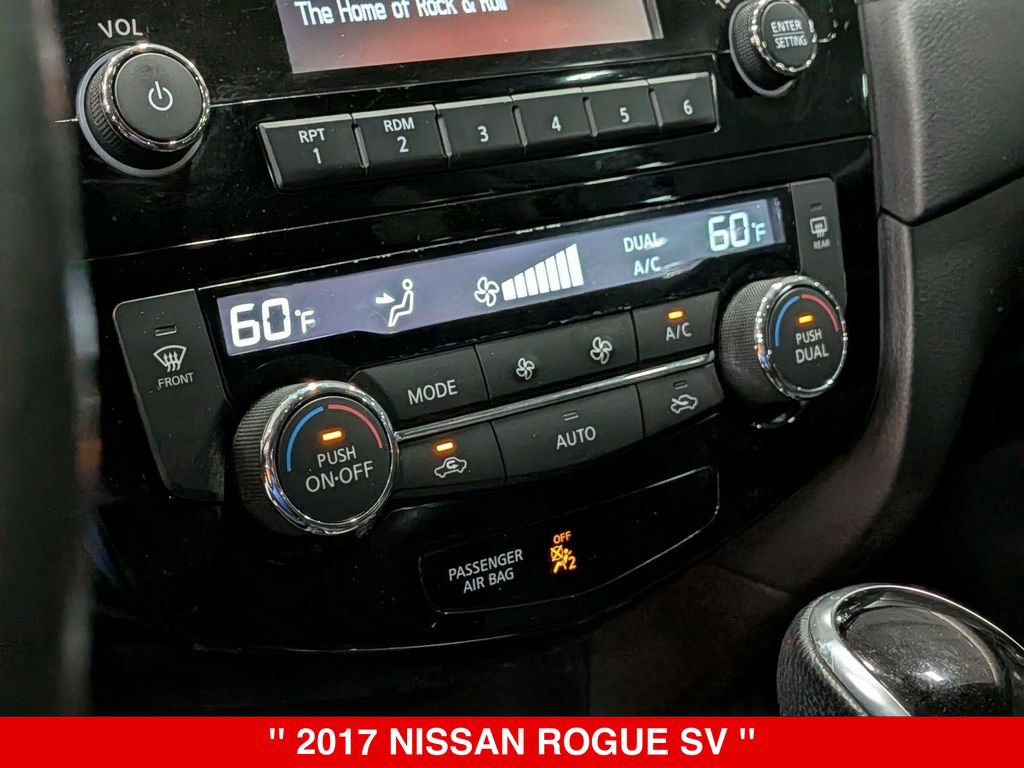 Used 2017 Nissan Rogue SV AWD/4WD image 22