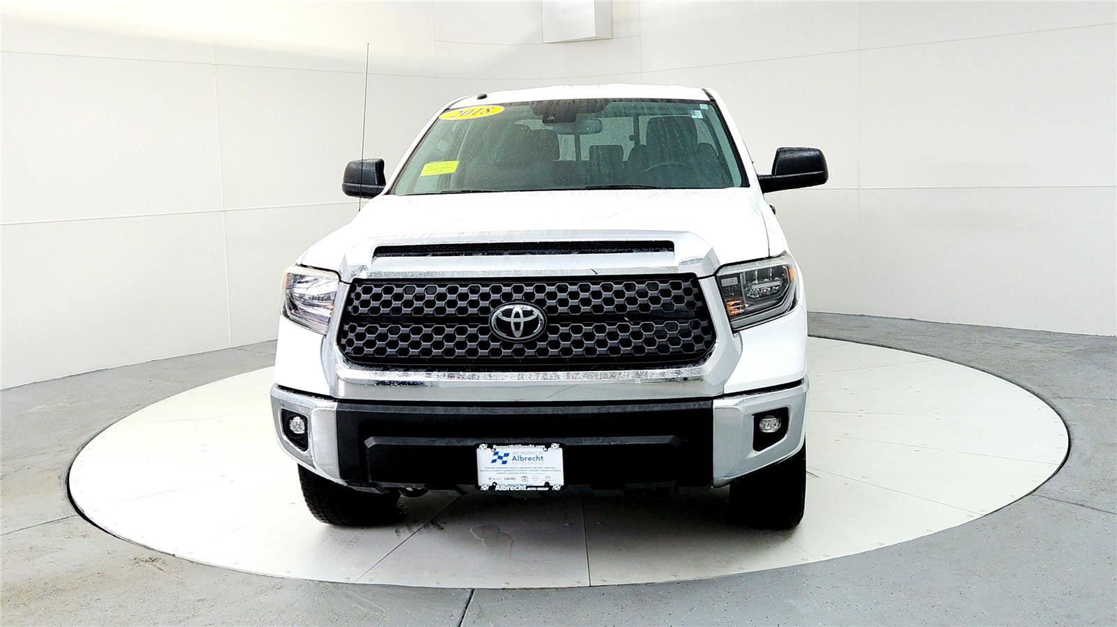 Used 2018 Toyota Tundra SR5 w/ TRD Off Road Package image 2