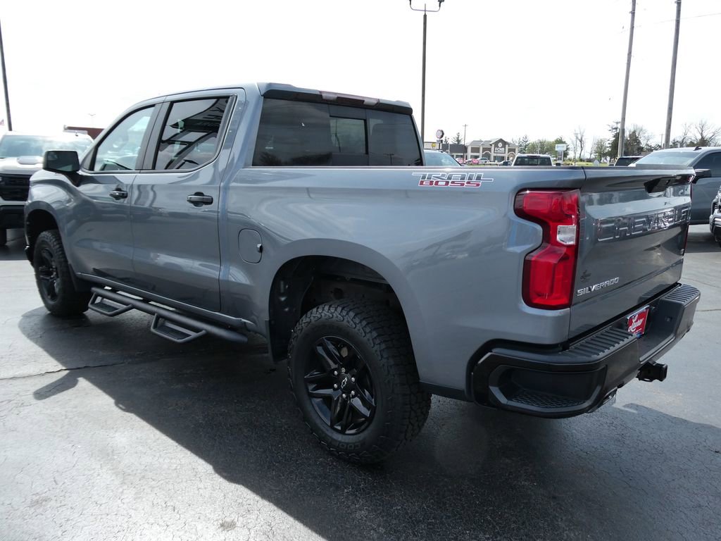 Certified 2021 Chevrolet Silverado 1500 LT Trail Boss w/ Convenience Package II image 7