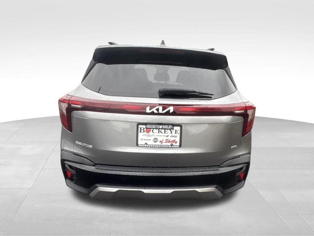 Used 2024 Kia Seltos SX AWD/4WD image 4