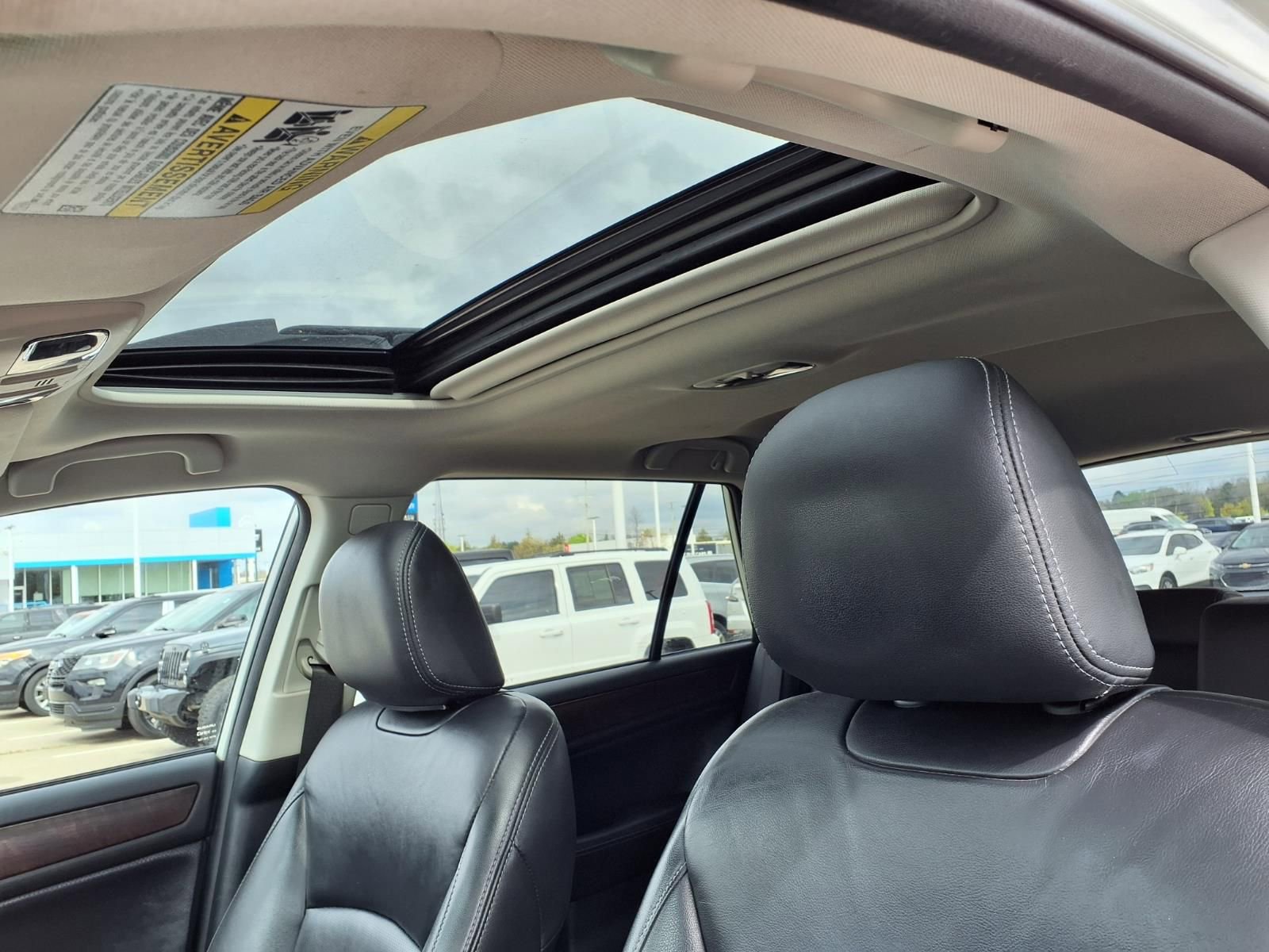 Used 2015 Subaru Outback 2.5i Limited AWD/4WD image 18