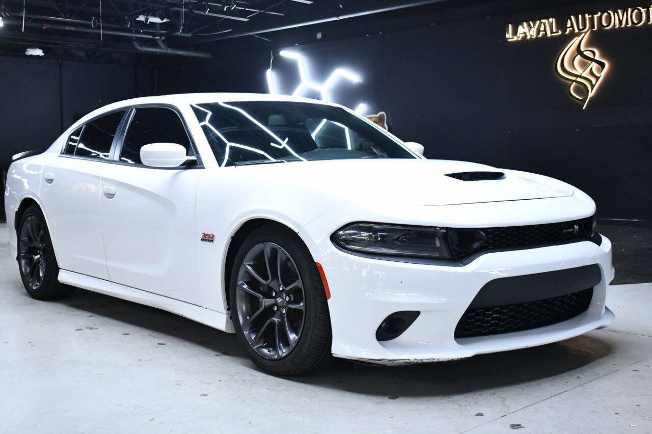 Used 2022 Dodge Charger Scat Pack RWD image 2