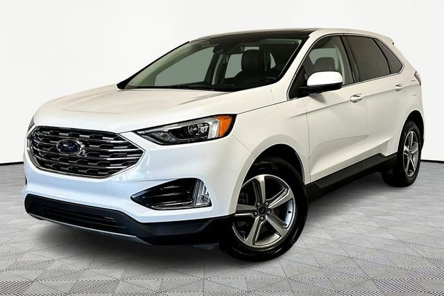Used 2022 Ford Edge SEL w/ Convenience Package image 2