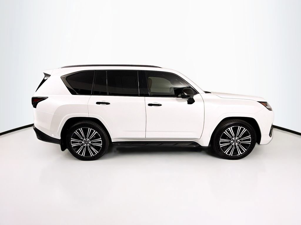 New 2026 Lexus LX 700h Luxury image 4
