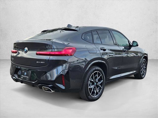 Certified 2025 BMW X4 xDrive30i w/ Premium Package image 5