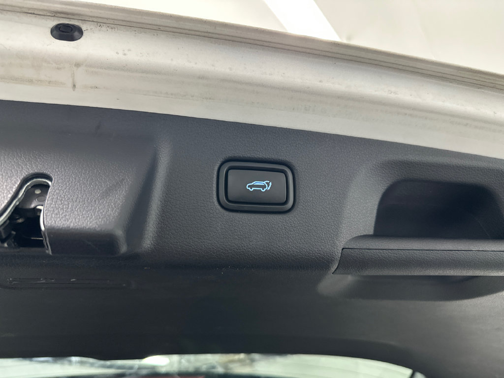 Used 2024 Hyundai Palisade SEL FWD image 21