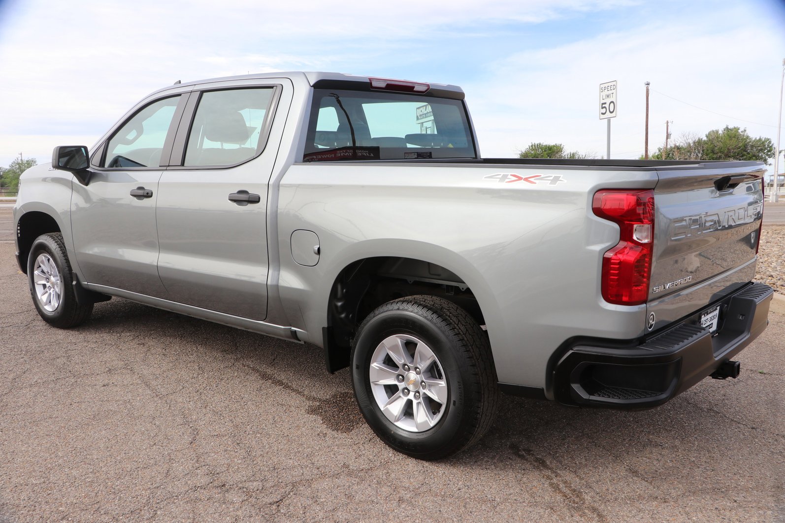 Used 2026 Chevrolet Silverado 1500 W/T w/ Trailering Package AWD/4WD image 5