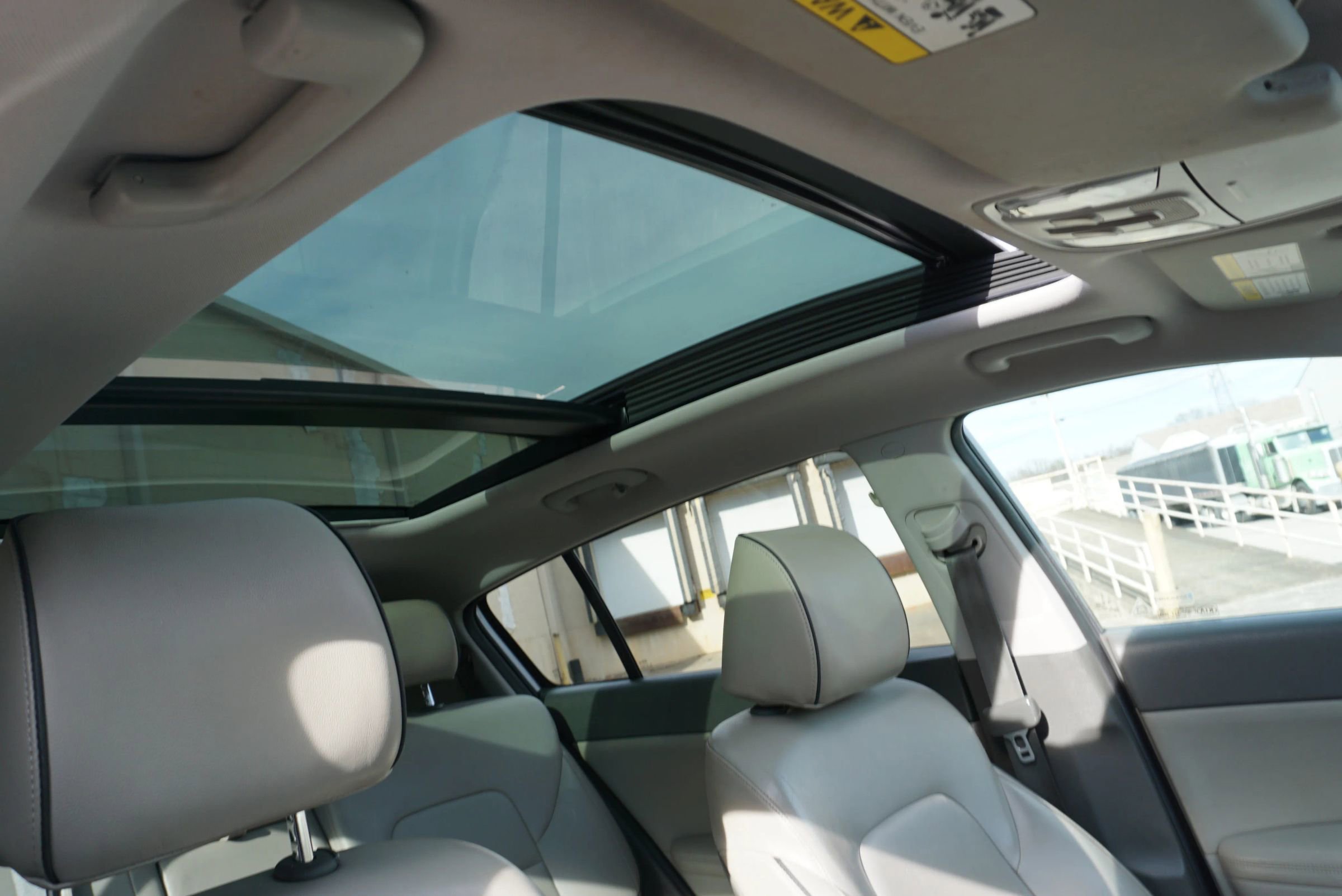 Used 2018 Kia Sportage EX w/ EX Premium Package FWD image 18