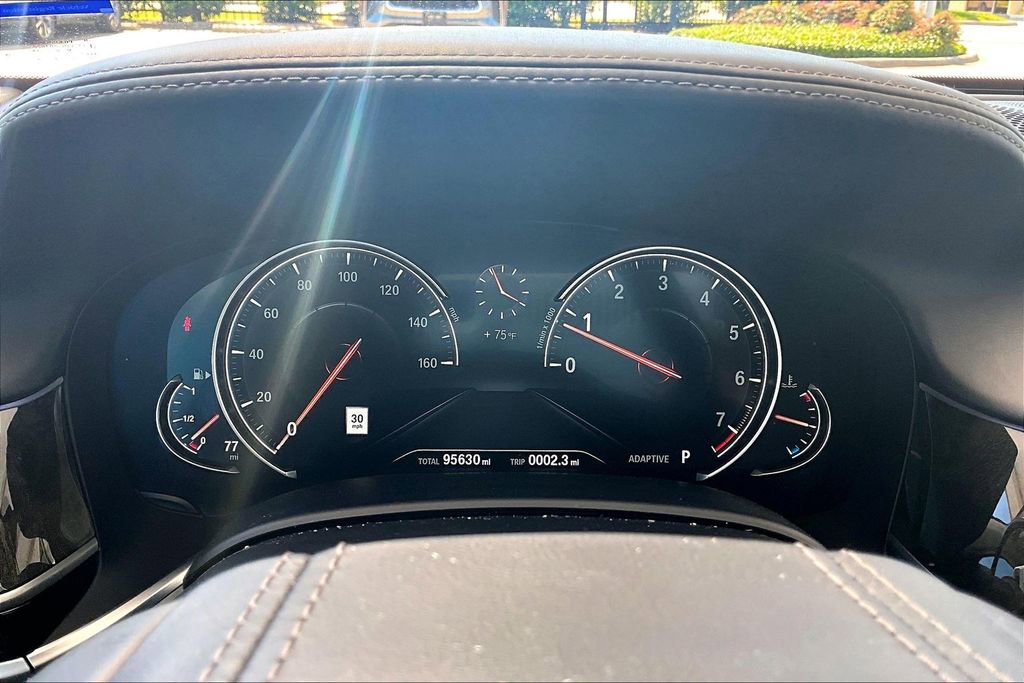 Used 2017 BMW 750i RWD image 21
