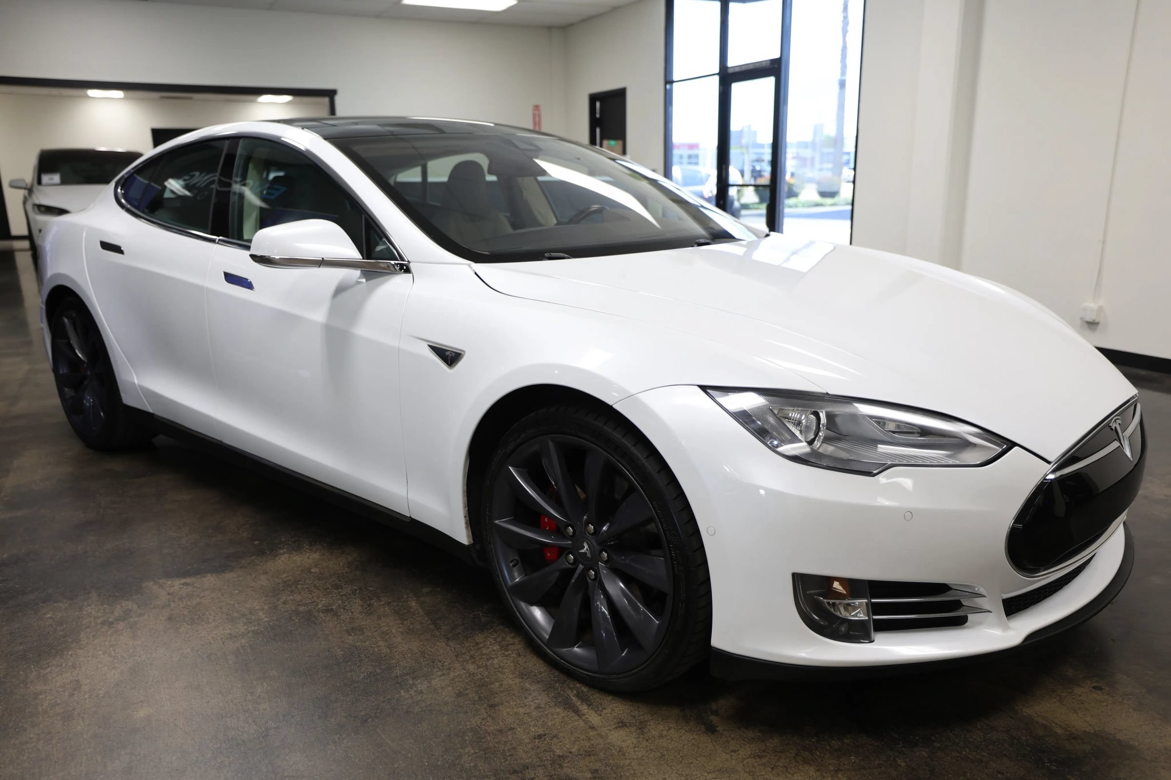 Used 2015 Tesla Model S P85D AWD/4WD image 7