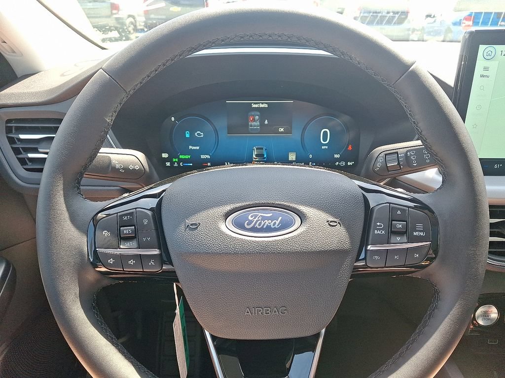 New 2025 Ford Escape SE w/ PHEV Premium Package FWD image 16