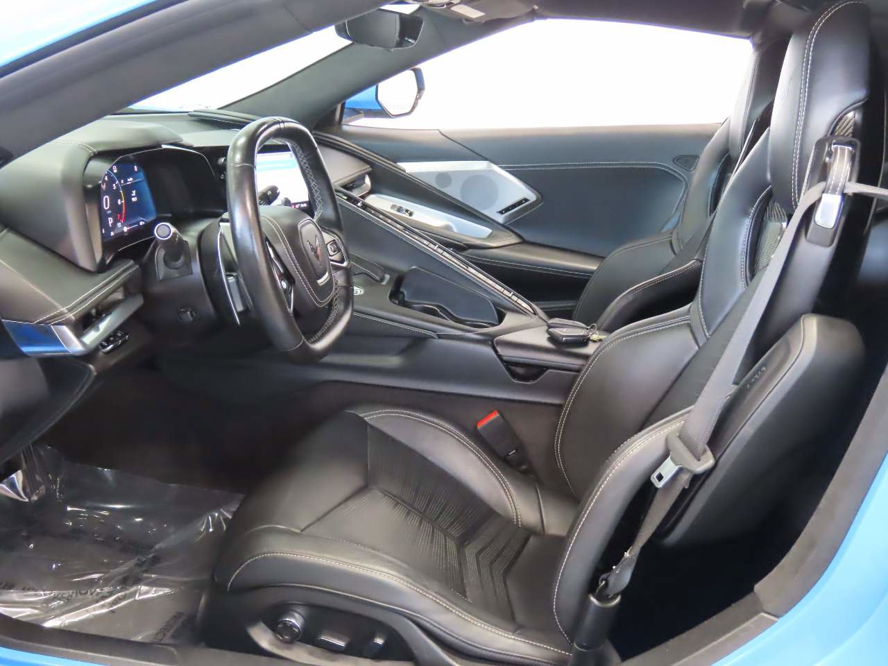 Used 2022 Chevrolet Corvette Stingray Premium Cpe w/ 3LT RWD image 9