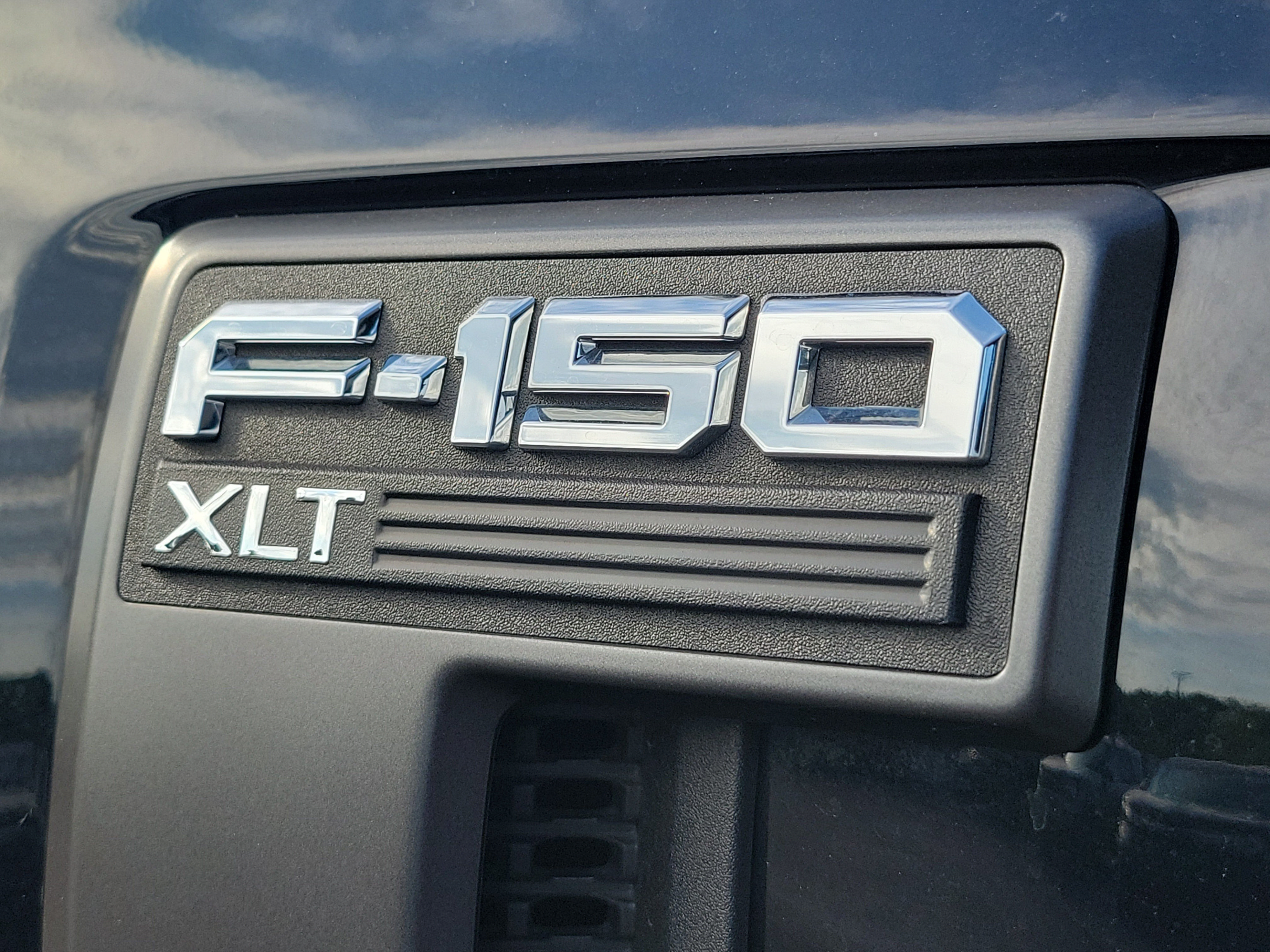 Used 2023 Ford F150 XLT w/ Equipment Group 302A High AWD/4WD image 10