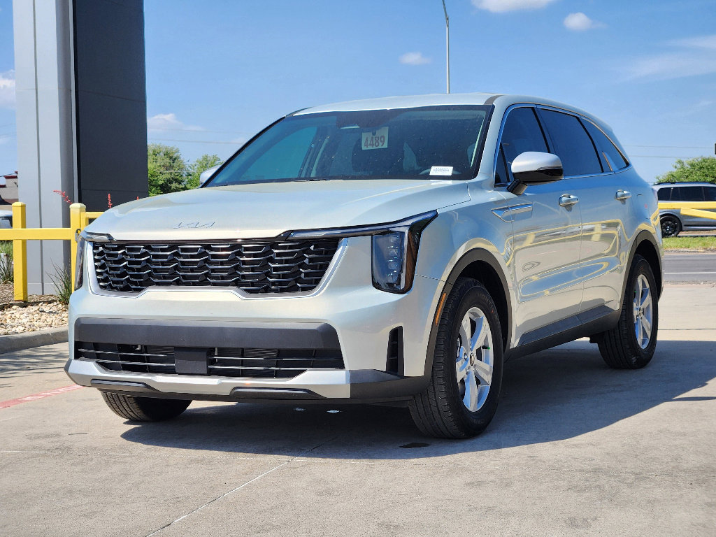 New 2026 Kia Sorento LX image 2
