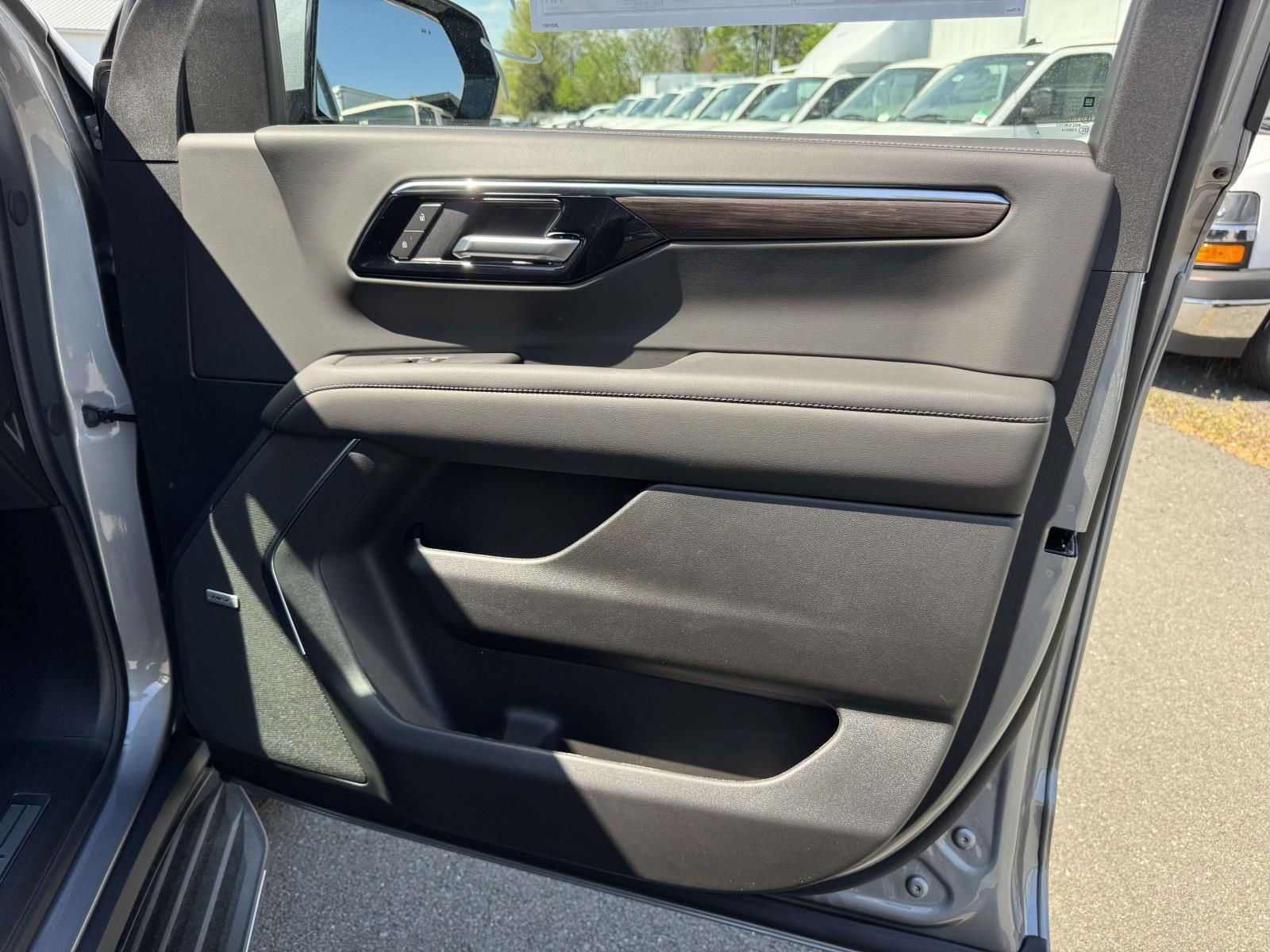 New 2026 Chevrolet Tahoe LT w/ Comfort Package image 28