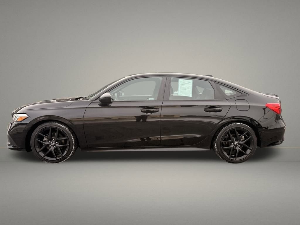 Used 2023 Honda Civic Sport image 2
