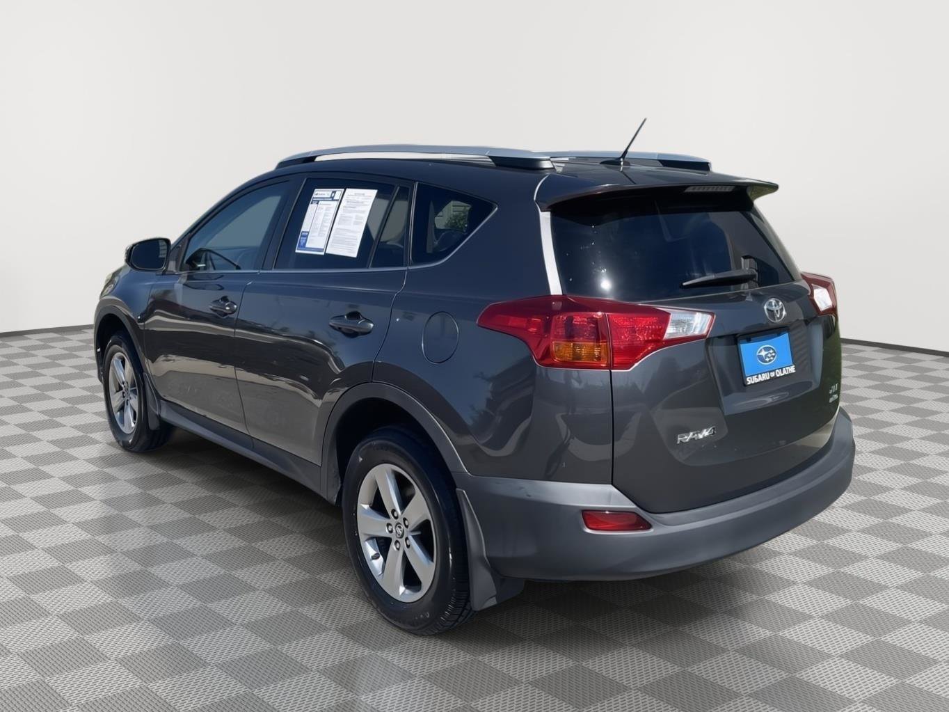 Used 2015 Toyota RAV4 XLE AWD/4WD image 13