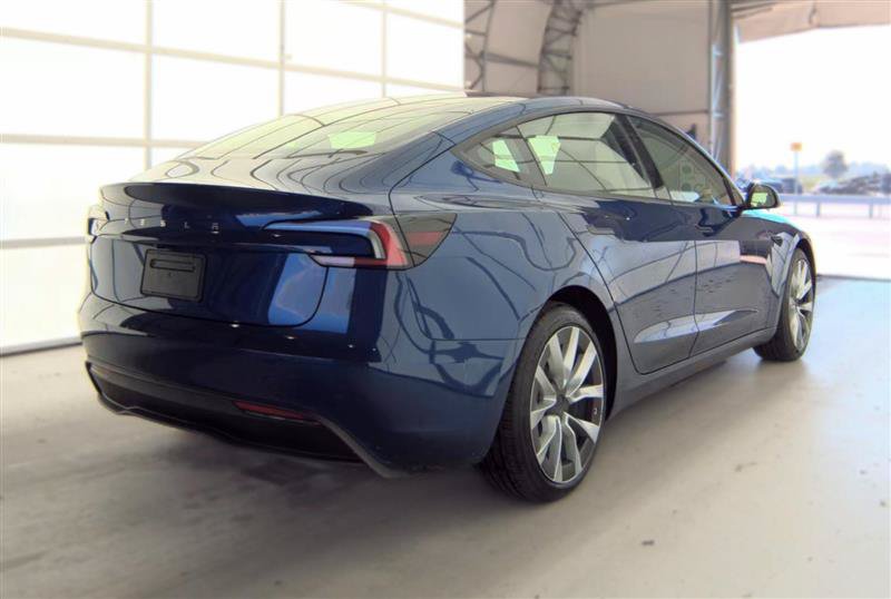 Used 2024 Tesla Model 3 Long Range RWD image 5