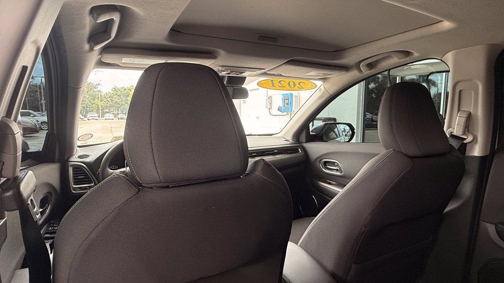Used 2021 Honda HR-V EX image 8
