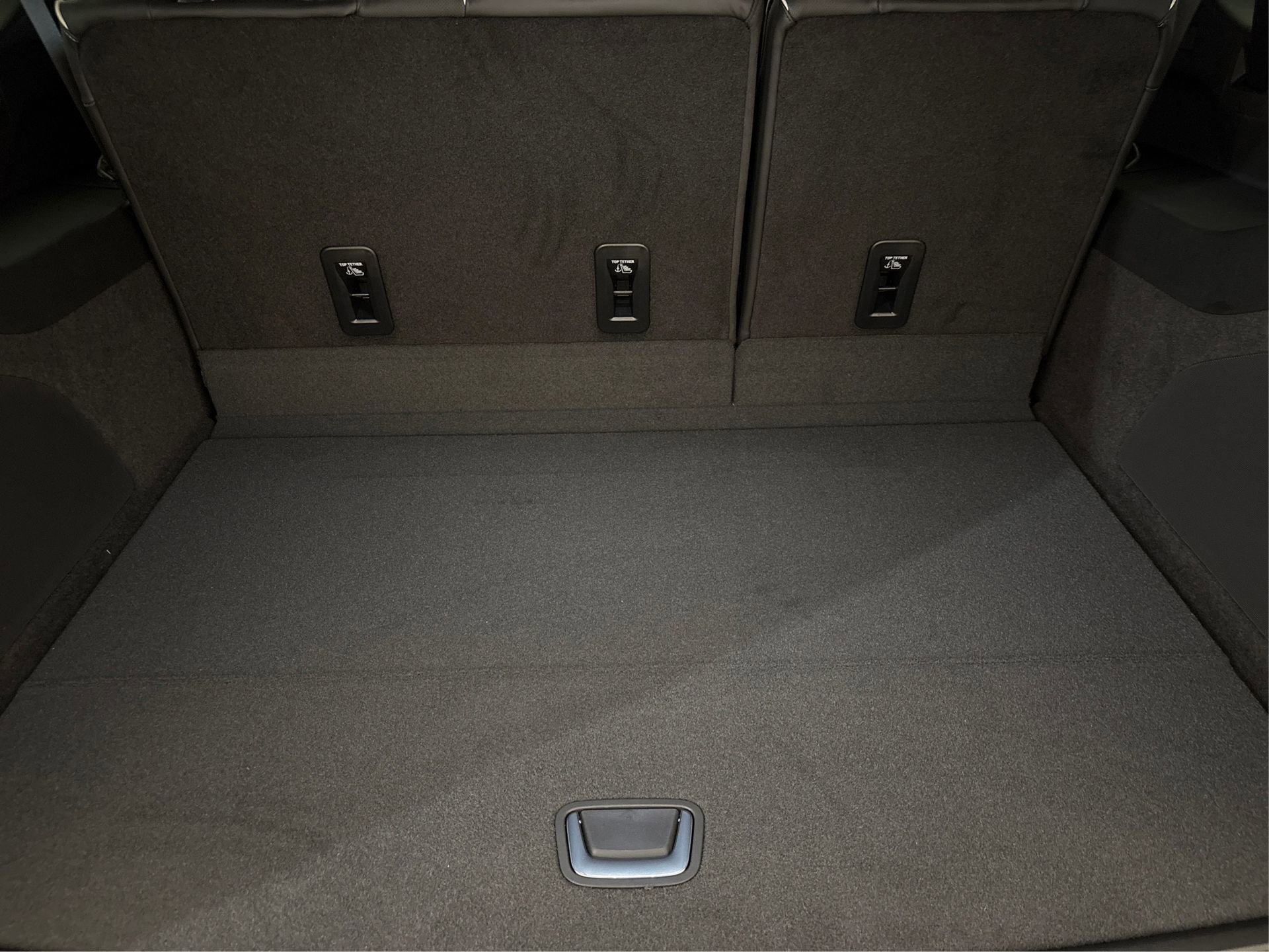 New 2025 Cadillac Escalade ESV Sport Platinum image 11