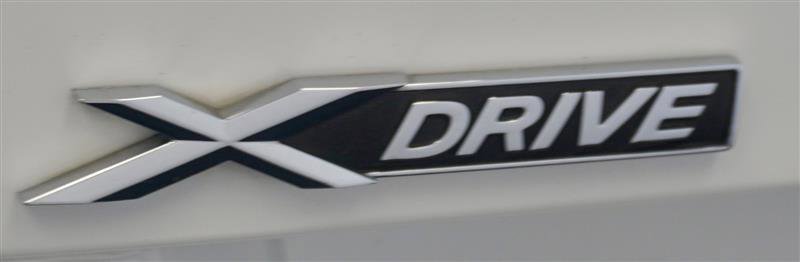 Used 2016 BMW 550i xDrive Sedan AWD/4WD image 47