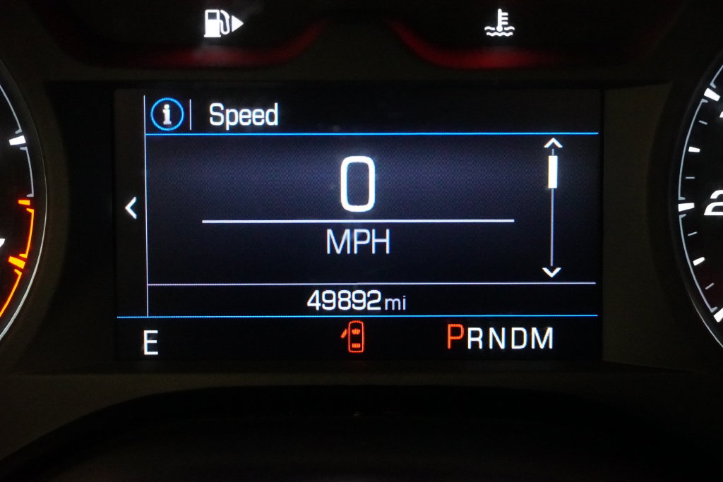 Used 2021 Chevrolet Camaro LT RWD image 7