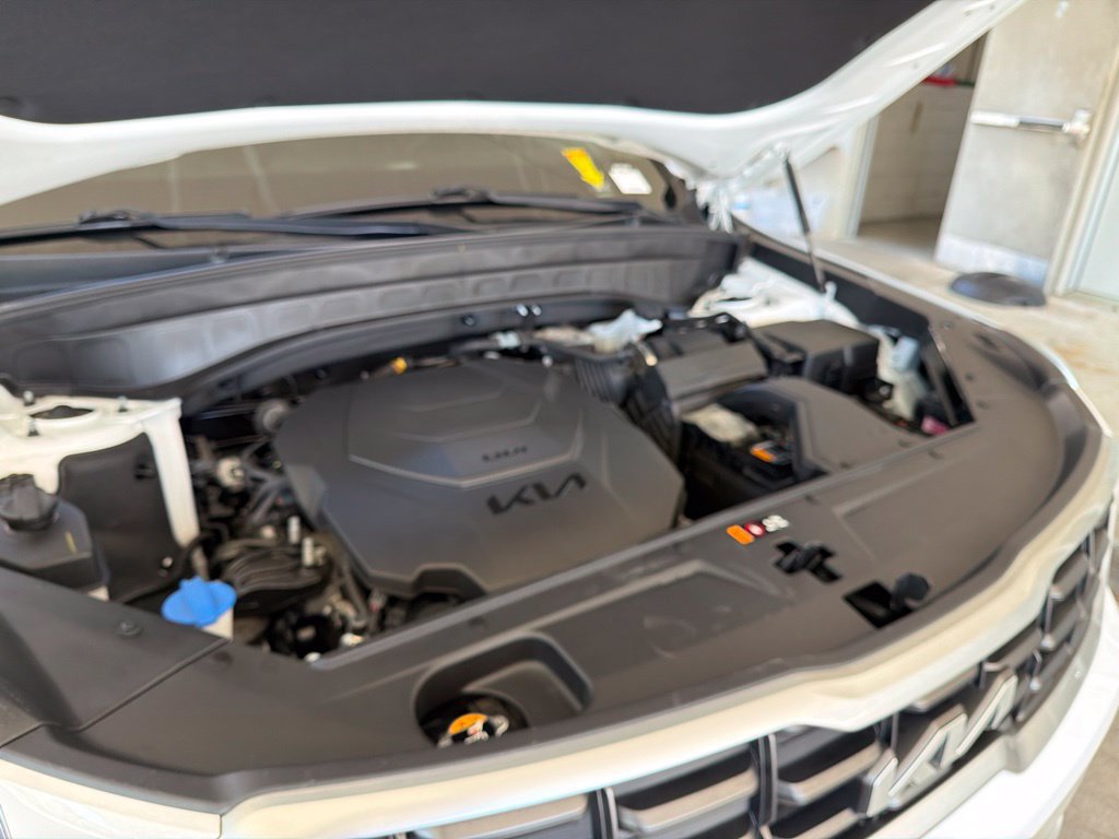 Used 2024 Kia Telluride S FWD image 12