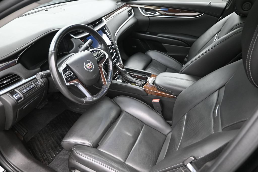 Used 2013 Cadillac XTS Premium AWD/4WD image 10