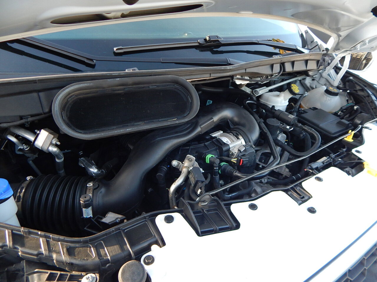 Used 2022 Ford Transit 350 XLT image 26