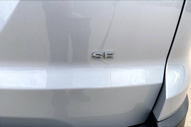 Used 2021 Ford EcoSport SE FWD image 24