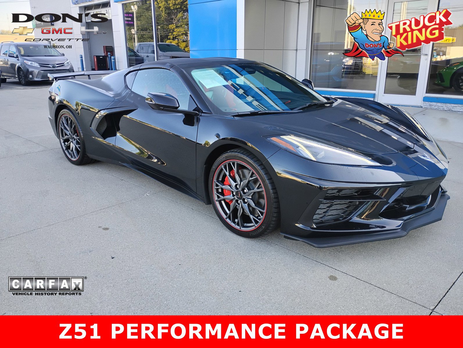 Used 2025 Chevrolet Corvette Stingray Premium Cpe w/ Z51 Performance Package image 1