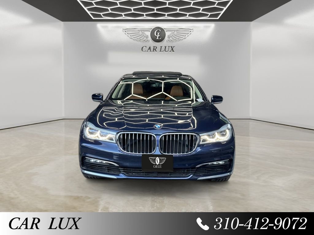 Used 2018 BMW 750i xDrive AWD/4WD image 8