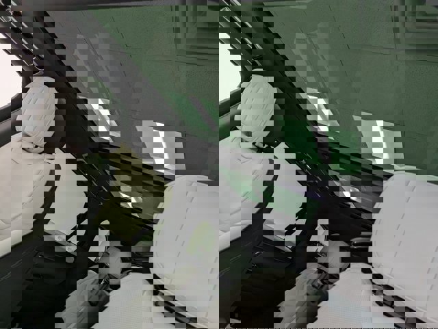 Used 2023 Land Rover Range Rover Sport SE Dynamic image 22