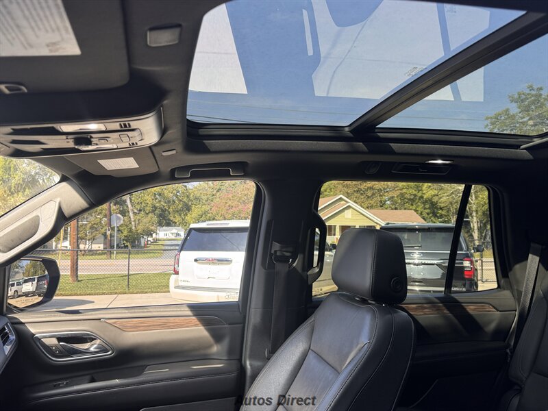 Used 2021 Chevrolet Tahoe LT w/ LT Signature Package AWD/4WD image 19