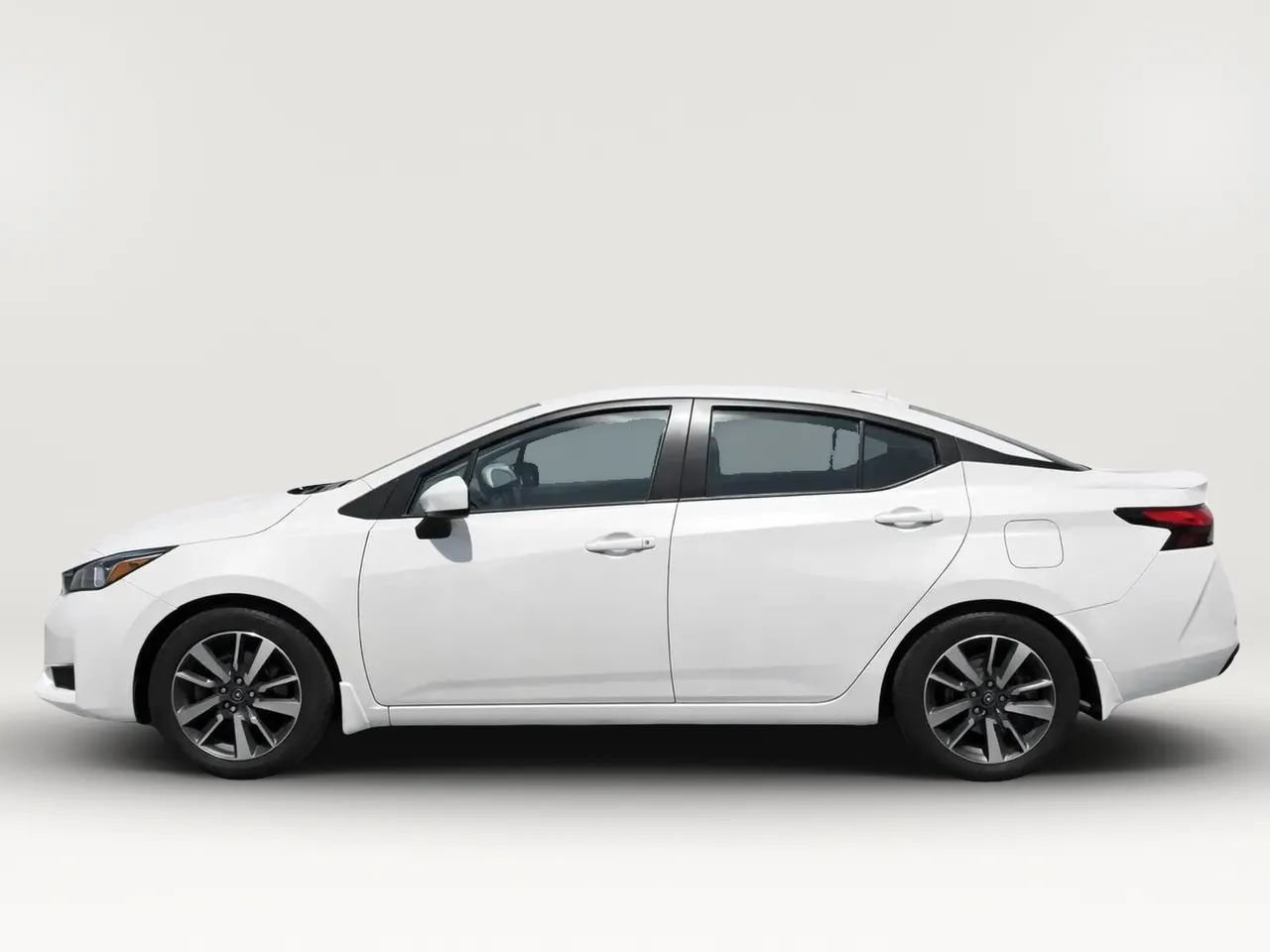 Used 2024 Nissan Versa SV w/ Trunk Package FWD image 3
